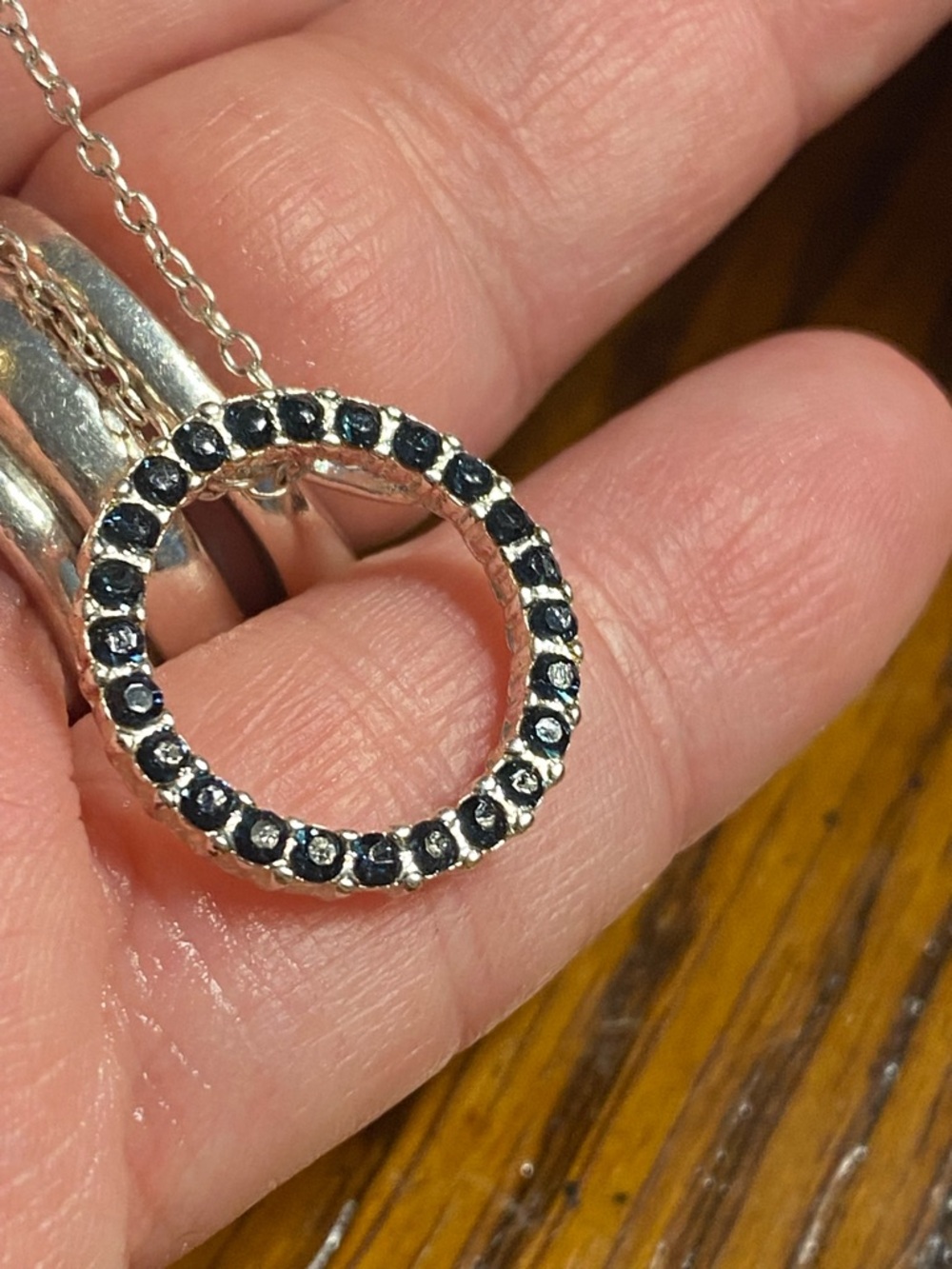 Vintage Avon NRT Blue Rhinestone Circle of Sparkle Necklace Y2K